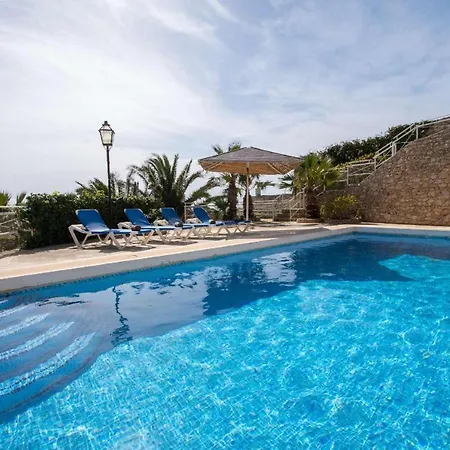 Buena Vista Blanco Villa *